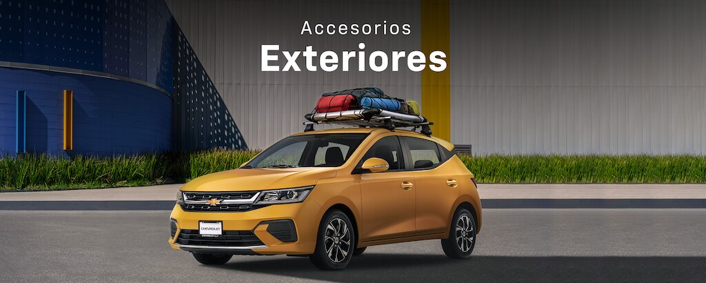 Nuevo sedán Chevrolet Aveo Hatchback 2024 con smartphone integration y pantalla de 8 pulgadas