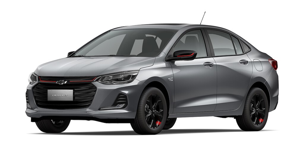 Chevrolet Onix 2024, sedán deportivo en color gris platino