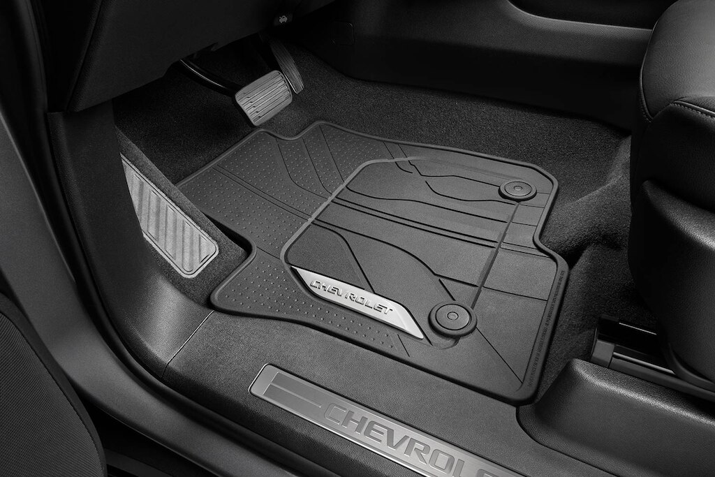 Tapete de vinil 1ra fila en negro para Chevrolet Suburban 2024