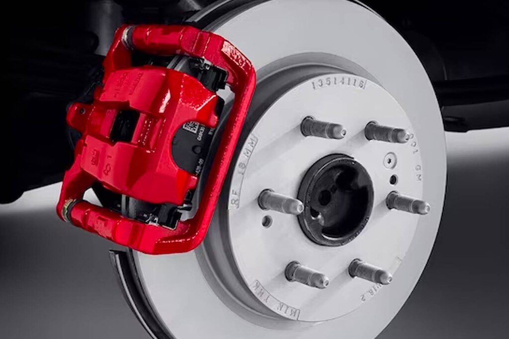 Sistema de frenado de alto rendimiento trasero color rojo para Chevrolet Suburban 2024