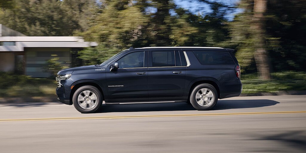 Parabrisas reforzado para absorción acústica y tintado ligero para rayos solares en Chevrolet Suburban 2024, camioneta grande