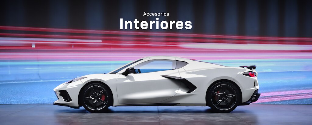 Súper carro deportivo de lujo Chevrolet Corvette 2025, el Stingray más potente de la historia gracias a sus 495 HP.