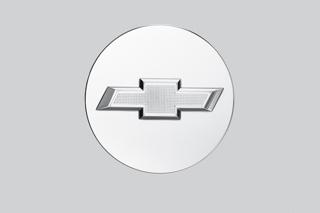 Centro de rin cromado con emblema Chevrolet para Cheyenne ZR2 BISON 2024