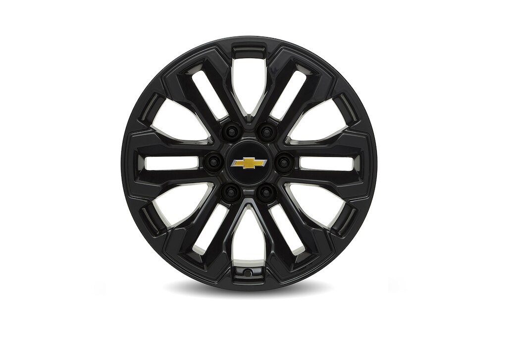 Rin de aluminio de 18 pulgadas en negro brillante de 6 brazos para Chevrolet Cheyenne ZR2 BISON 2024