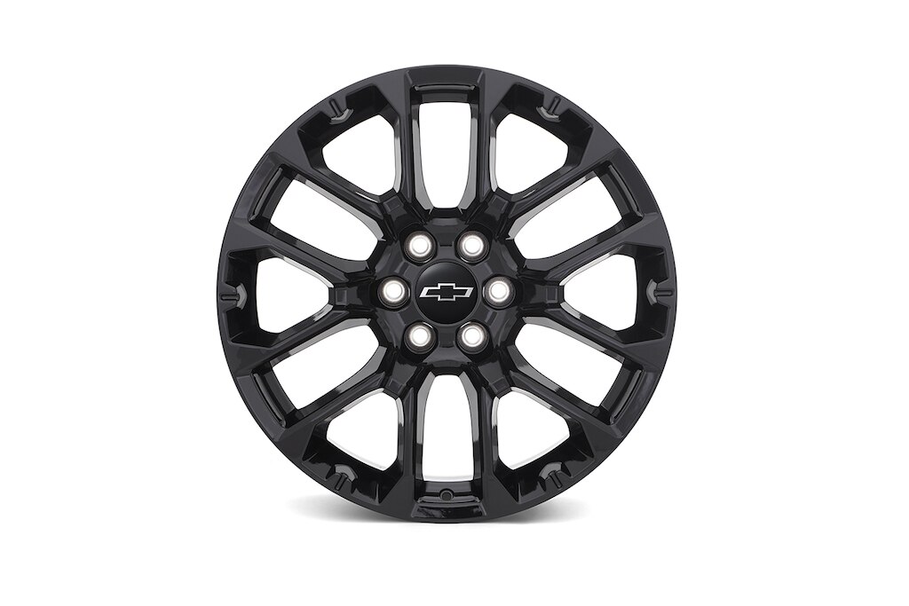 Rin de aluminio de 22 en negro metálico para Chevrolet Cheyenne ZR2 BISON 2024