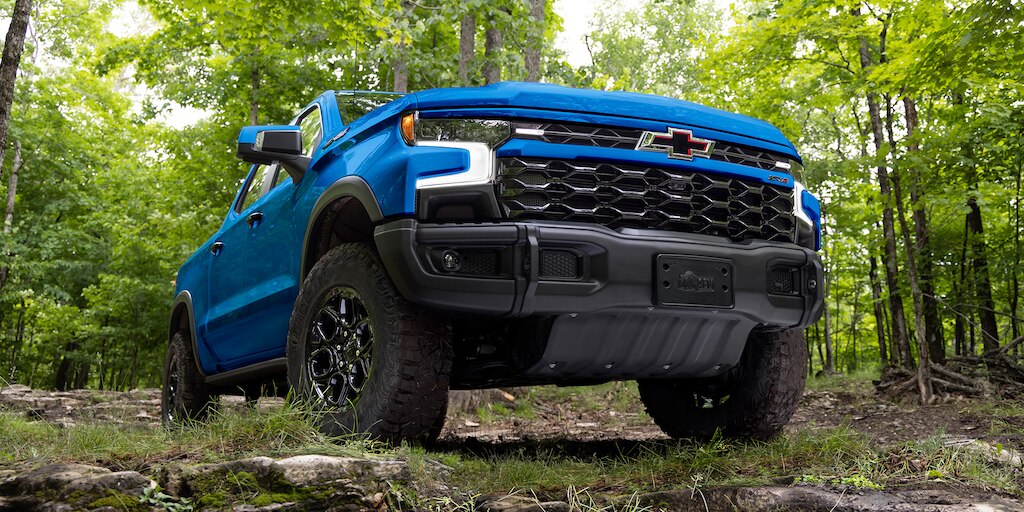 Diseño exterior exclusivo Off-Road para Chevrolet Cheyenne ZR2 BISON 2024