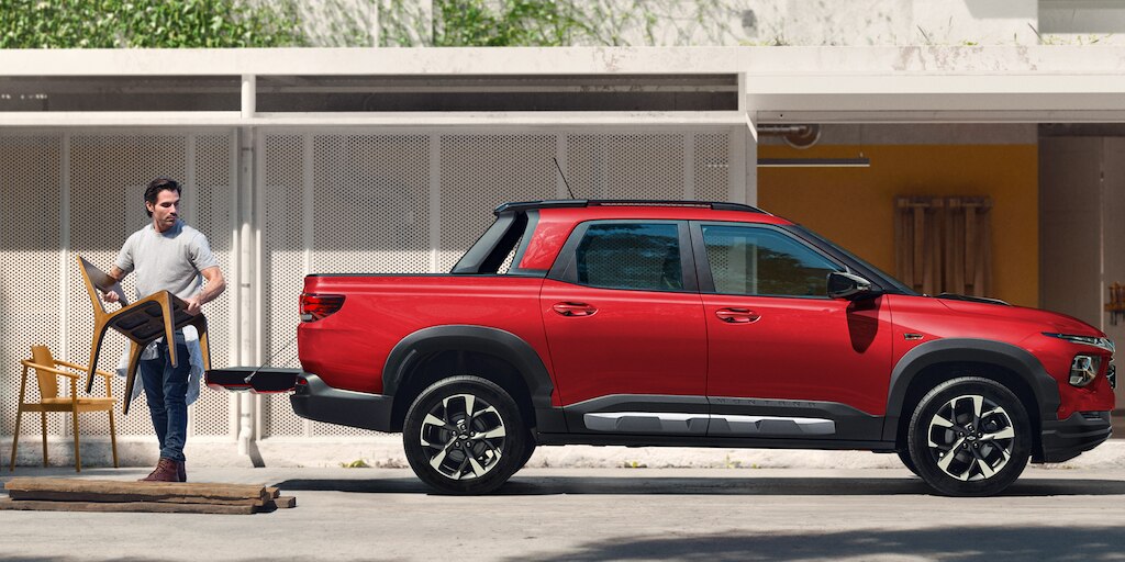 Disfruta la combinanción perfecta entre comodidad, poder y estilo, nueva pickup compacta Chevrolet versión Montana RS 2024.