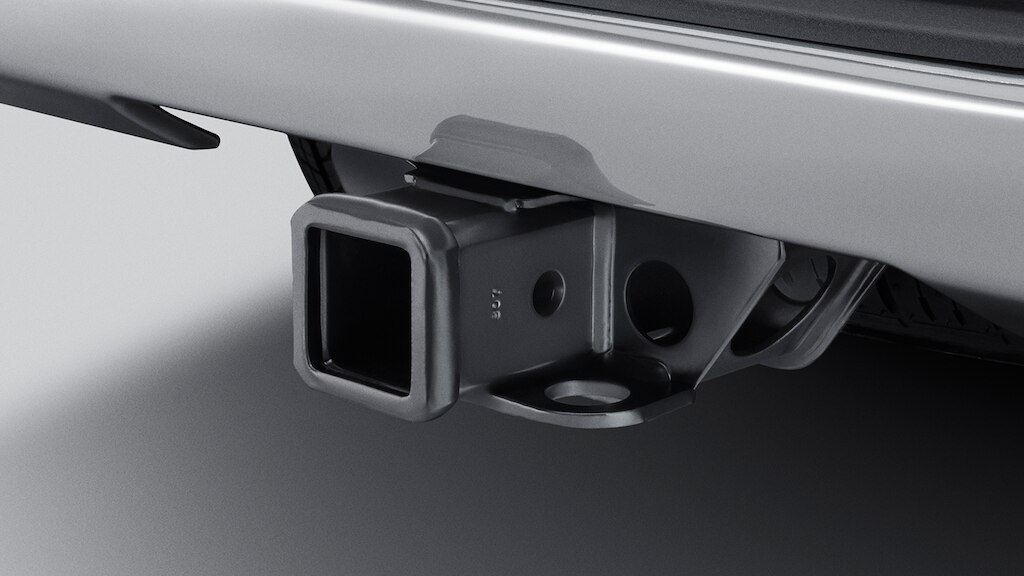 Enganche de remolque es un accesorio de funcionalidad para Chevrolet Silverado Turbo 2024, camioneta de trabajo