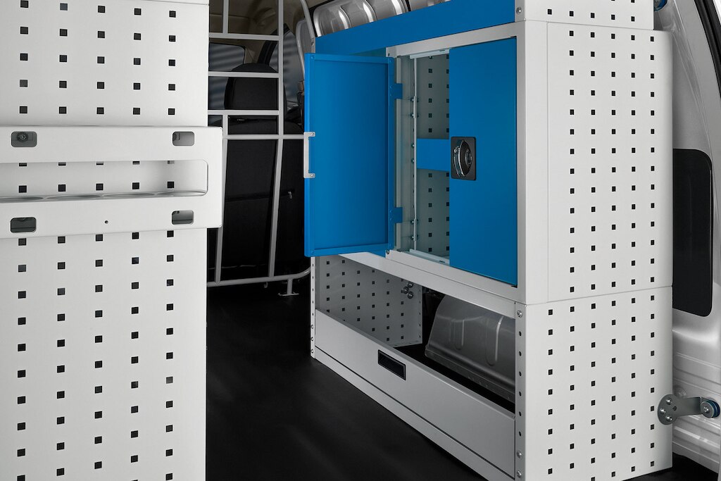 Rack interior lateral derecho para Chevrolet Tornado Van 2024