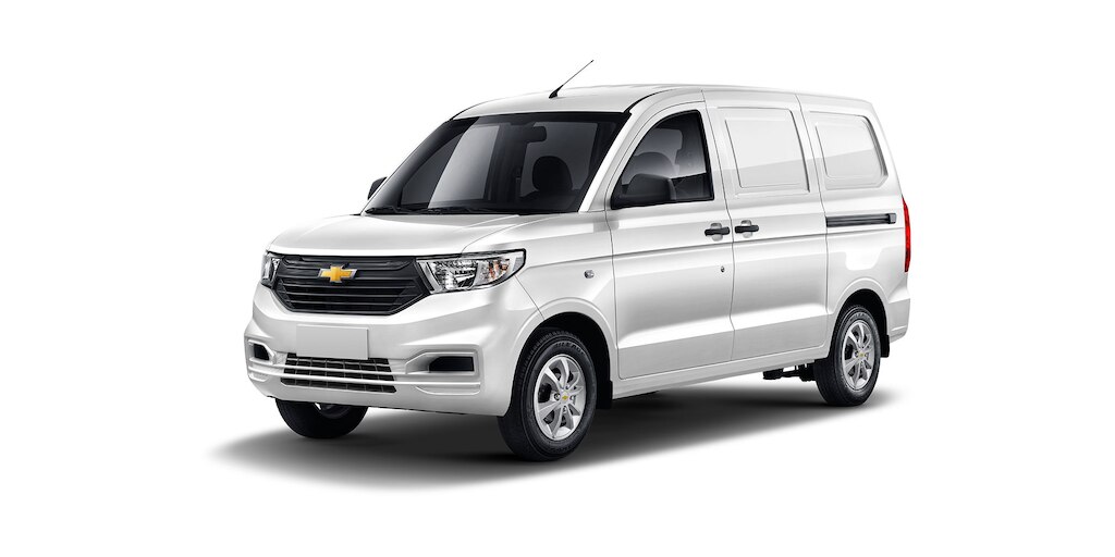 Furgoneta Chevrolet Tornado Van 2024 en color blanco